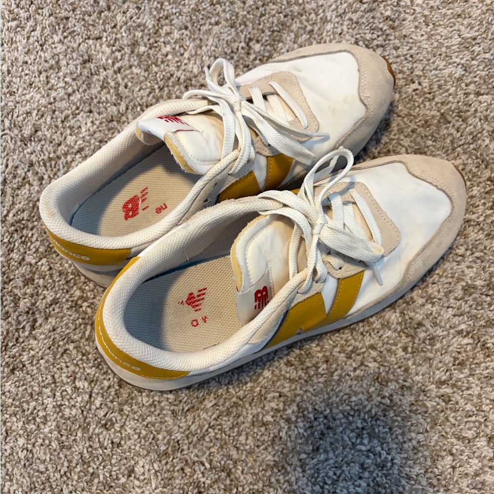 New Balance Cream 237 Sneakers - Picture 2 of 5